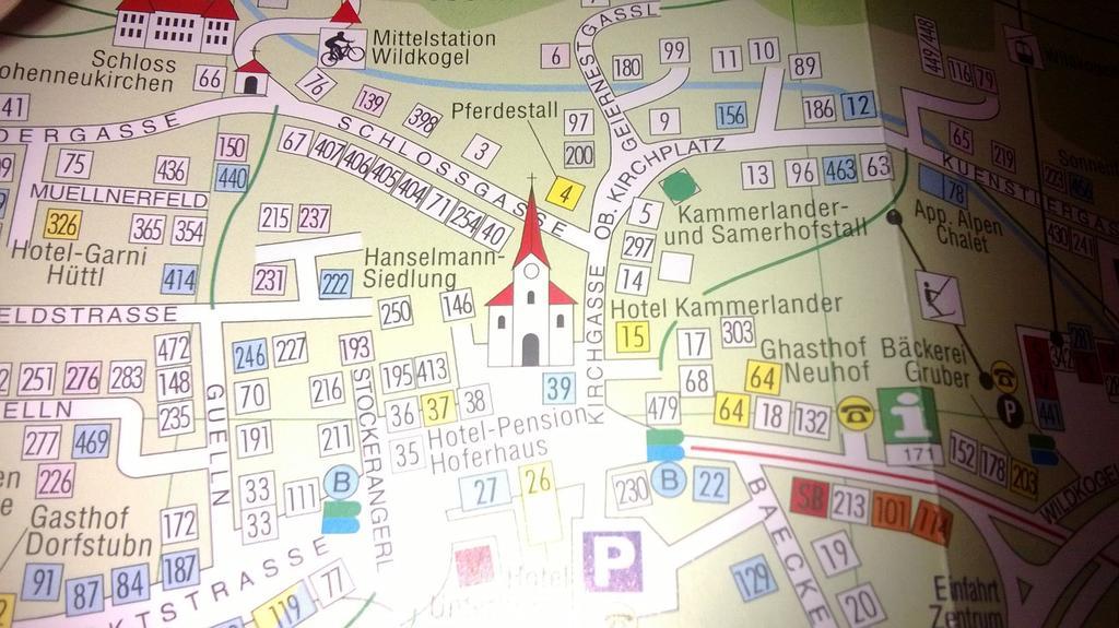 Hoelzl Bed & Breakfast Neukirchen am Großvenediger エクステリア 写真